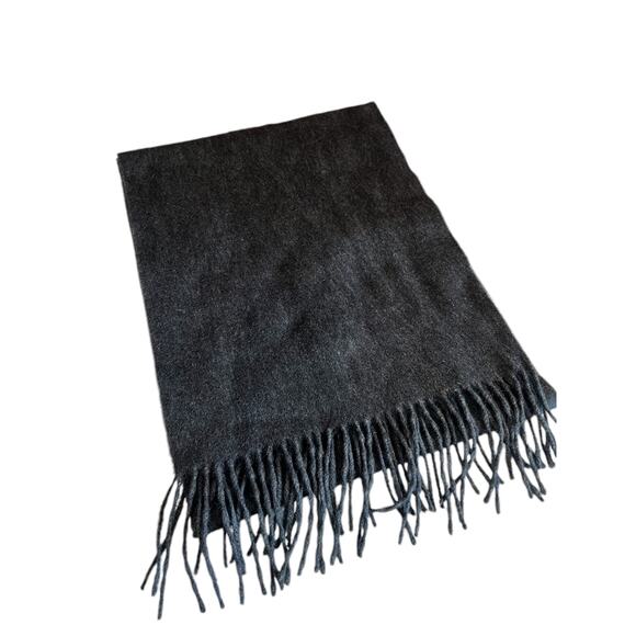 Club Room Cashmere scarf Charcoal Gray Fringe - Picture 1 of 5
